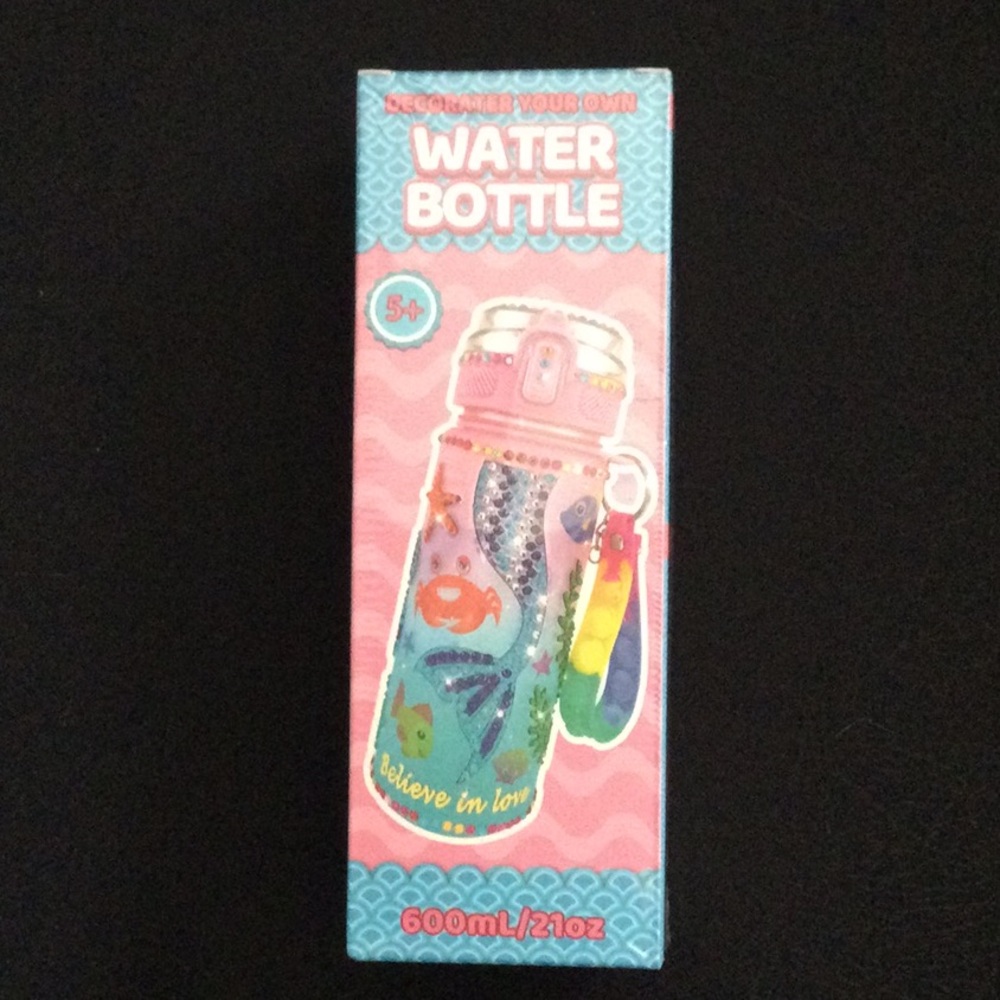 DIY Mermaid Sequin Water Bottle